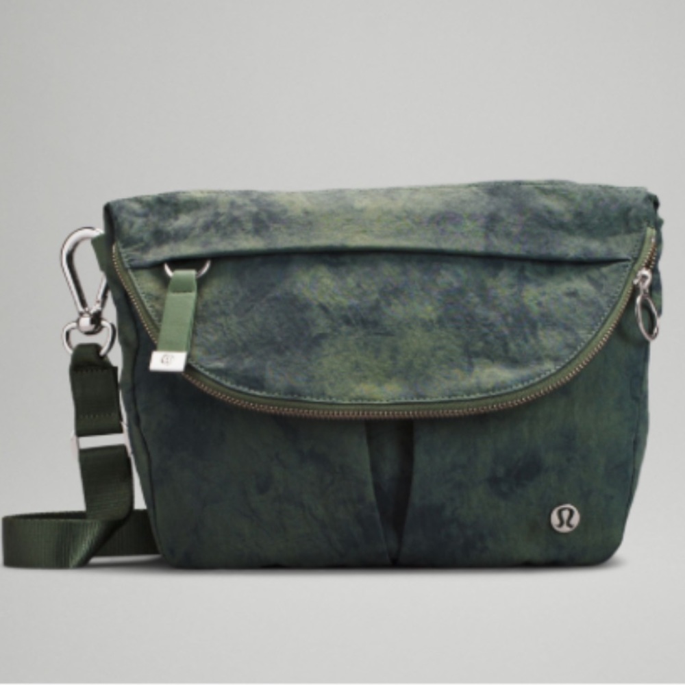 Lululemon Festival Bag